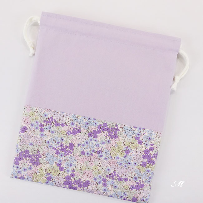 入園入学グッズオーダー手作り幼稚園保育園用の女の子用用品小花柄 パープル巾着袋M